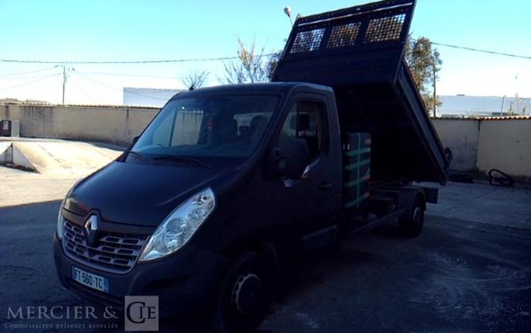 RENAULT MASTER BENNE SIMPLE CABINE COFFRE 2.3 DCI 16V 130CV NOIR FT-560-TC
