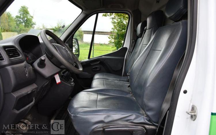 NISSAN NV400 DCI 135 N-CONNECTA L2H2 BLANC FT-892-LC