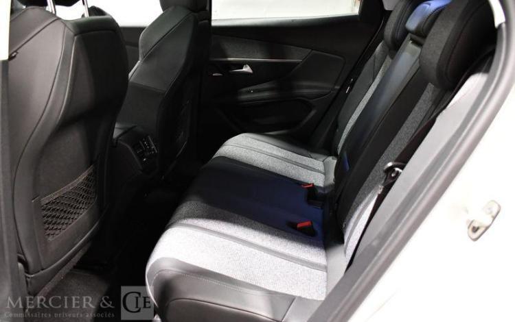 PEUGEOT 3008 1,2 PURETECH 130 ALLURE BUSINESS S&S BLANC FT-992-TK