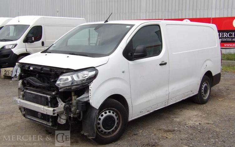 CITROEN JUMPY 3 VUL XL 2,0 BLUE HDI FOURGON LONG 122 CV – DIESEL – 173629 KMS – AN 2020 BLANC FV-241-HB