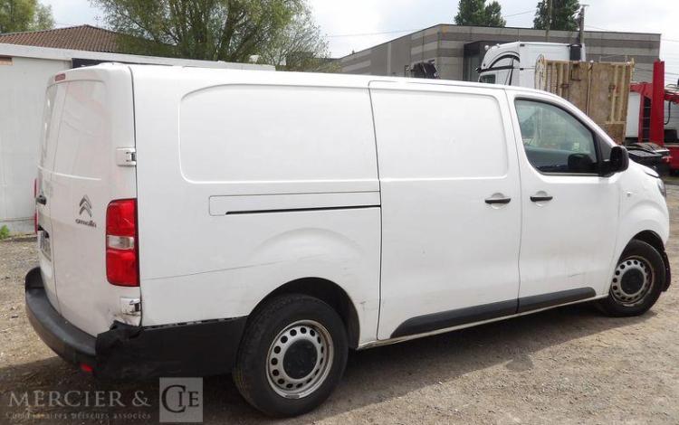 CITROEN JUMPY 3 VUL XL 2,0 BLUE HDI FOURGON LONG 122 CV – DIESEL – 173629 KMS – AN 2020 BLANC FV-241-HB