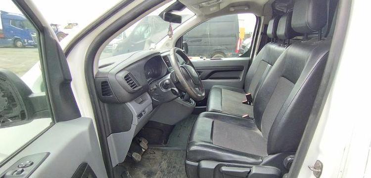 CITROEN JUMPY 3 VUL XL 2,0 BLUE HDI FOURGON LONG 122 CV – DIESEL – 173629 KMS – AN 2020 BLANC FV-241-HB