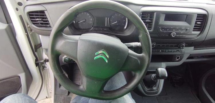 CITROEN JUMPY 3 VUL XL 2,0 BLUE HDI FOURGON LONG 122 CV – DIESEL – 173629 KMS – AN 2020 BLANC FV-241-HB