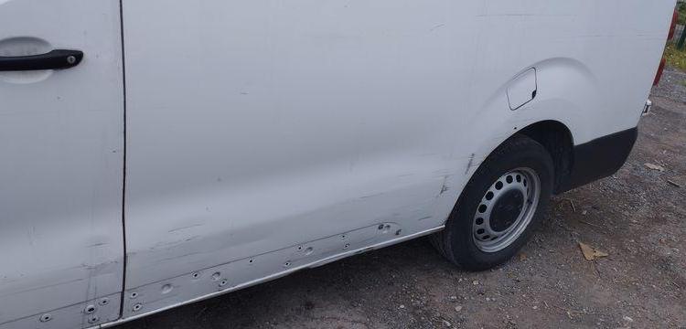 CITROEN JUMPY 3 VUL XL 2,0 BLUE HDI FOURGON LONG 122 CV – DIESEL – 173629 KMS – AN 2020 BLANC FV-241-HB