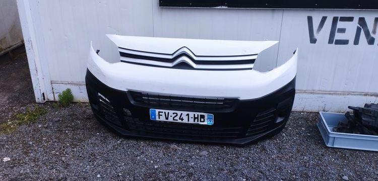 CITROEN JUMPY 3 VUL XL 2,0 BLUE HDI FOURGON LONG 122 CV – DIESEL – 173629 KMS – AN 2020 BLANC FV-241-HB