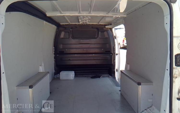 CITROEN JUMPY CLUB XL BLUEHDI 120 S&S BVM6 BOIS BLANC FV-376-KK