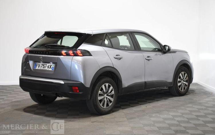 PEUGEOT 2008 1,2 PURE TECH GRIS FV-757-KK