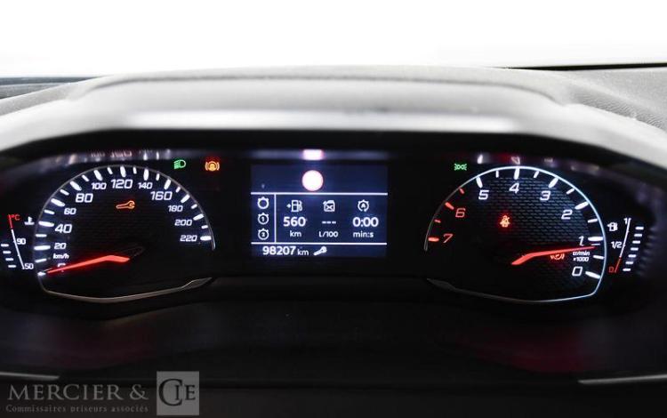 PEUGEOT 2008 1,2 PURE TECH GRIS FV-757-KK