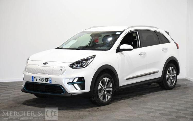 KIA NIRO ELECTRIC 205 39PPM 64KWH PREMIUM 
 BLANC FV-813-QP
