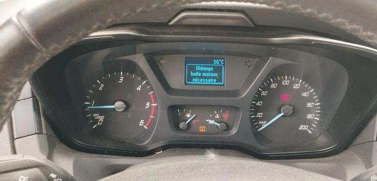 FORD TRANSIT DEPANNEUSE DIESEL – PTAC : 3,5 TONNES- 65551 KMS – ANNEE 2021 BLANC FW-695-KF
