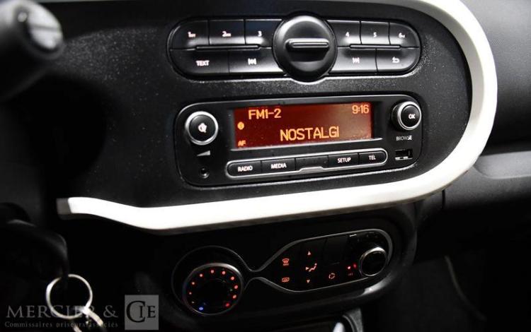 RENAULT TWINGO E-TECH LIFE ACHAT INTEGRAL BLANC FW-757-WP
