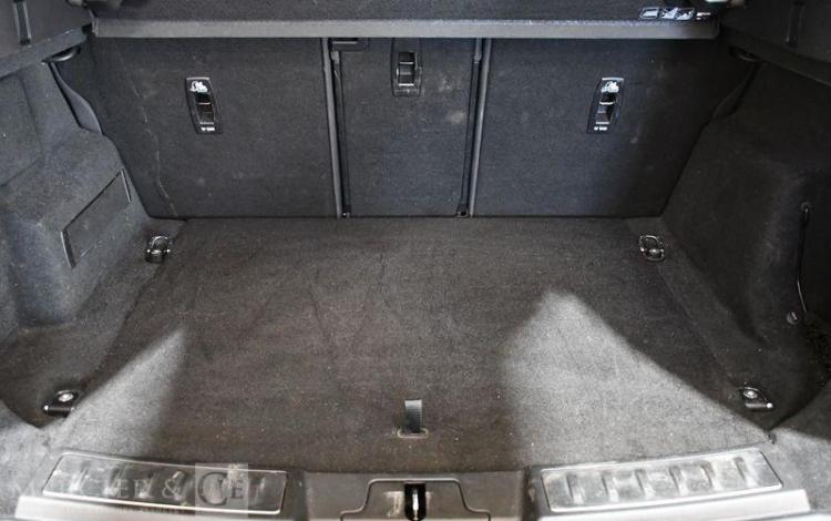 LAND ROVER EVOQUE P200 FLEX FUEL R-DYNAMIC SE MARK I GRIS FY-118-HD