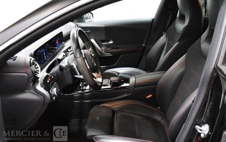 MERCEDES CLASSE CLA 200D AMG LINE NOIR FY-359-PG