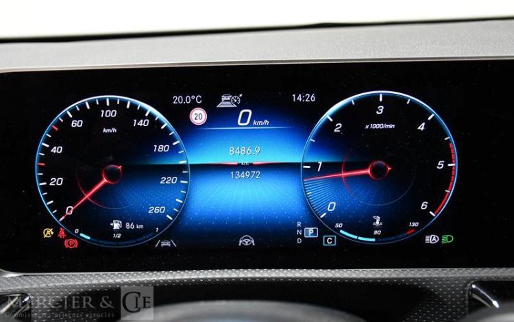 MERCEDES CLASSE CLA 200D AMG LINE NOIR FY-359-PG