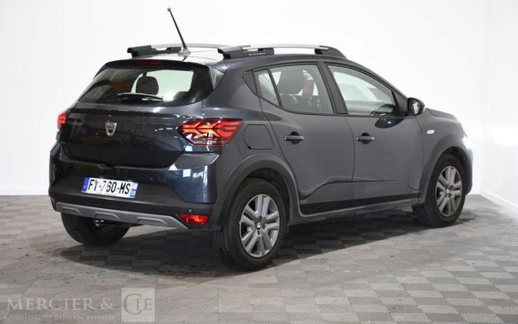 DACIA SANDERO STEPWAY CONFORT ECO-G 100 GRIS FY-760-MS