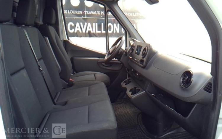 MERCEDES SPRINTER 214 CDI 142CH 39 3T PRO TRACTION BVA BLANC FZ-548-LB