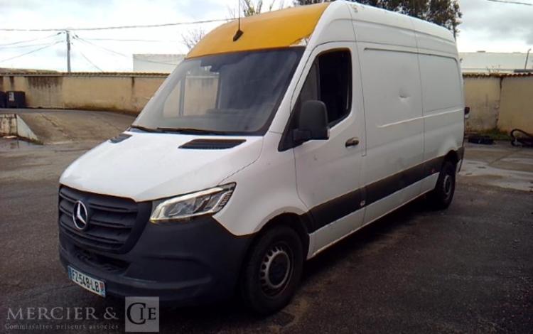 MERCEDES SPRINTER 214 CDI 142CH 39 3T PRO TRACTION BVA BLANC FZ-548-LB