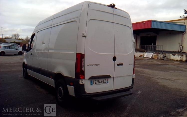 MERCEDES SPRINTER 214 CDI 142CH 39 3T PRO TRACTION BVA BLANC FZ-548-LB