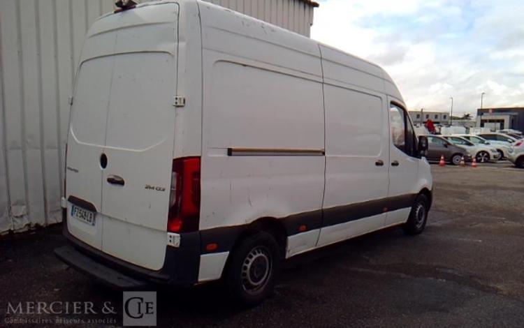 MERCEDES SPRINTER 214 CDI 142CH 39 3T PRO TRACTION BVA BLANC FZ-548-LB