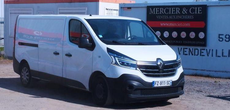 RENAULT TRAFIC 3 FOURGON PHASE 2 L2H1 1300 2,0 DCI 16V 120 CV – DIESEL – 371872 KMS BLANC FZ-911-SC