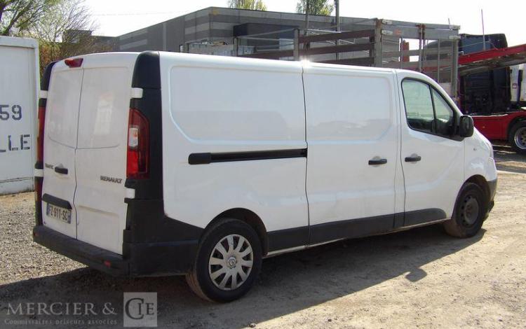 RENAULT TRAFIC 3 FOURGON PHASE 2 L2H1 1300 2,0 DCI 16V 120 CV – DIESEL – 371872 KMS BLANC FZ-911-SC