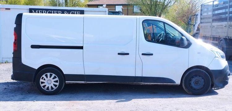 RENAULT TRAFIC 3 FOURGON PHASE 2 L2H1 1300 2,0 DCI 16V 120 CV – DIESEL – 371872 KMS BLANC FZ-911-SC