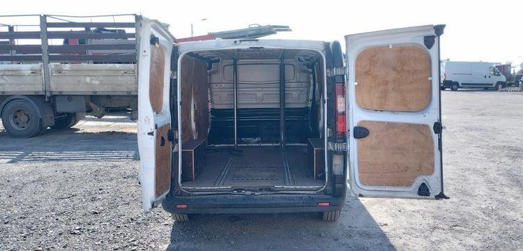 RENAULT TRAFIC 3 FOURGON PHASE 2 L2H1 1300 2,0 DCI 16V 120 CV – DIESEL – 371872 KMS BLANC FZ-911-SC
