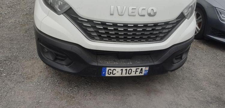 RENAULT TRAFIC 3 FOURGON PHASE 2 L2H1 1300 2,0 DCI 16V 120 CV – DIESEL – 371872 KMS BLANC FZ-911-SC
