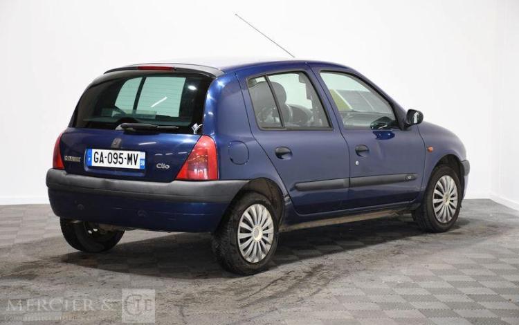 RENAULT CLIO II 1,2 60 RTE BLEU GA-095-MV