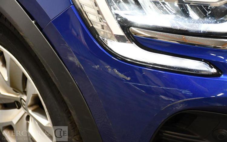 RENAULT CAPTUR 1.5 BLUEDCI 115 BUSINESS EDC BVA
 BLEU GA-251-PX