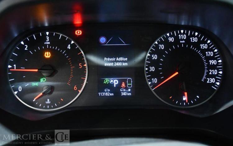 RENAULT CAPTUR 1.5 BLUEDCI 115 BUSINESS EDC BVA
 BLEU GA-251-PX