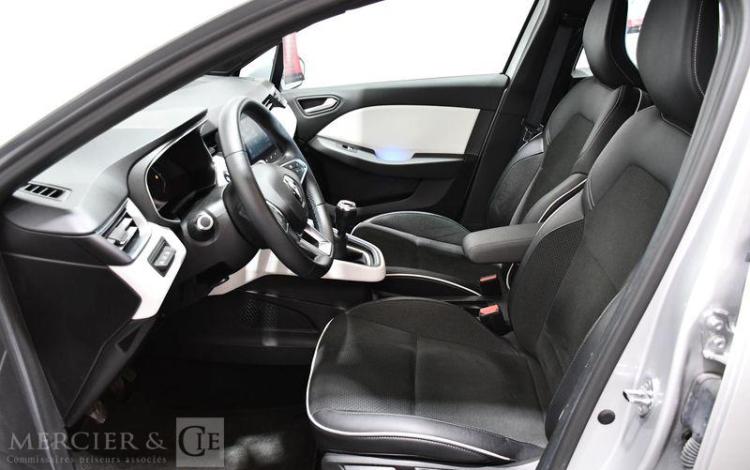 RENAULT CLIO V  INTENS TCE 90 GRIS GA-363-HM
