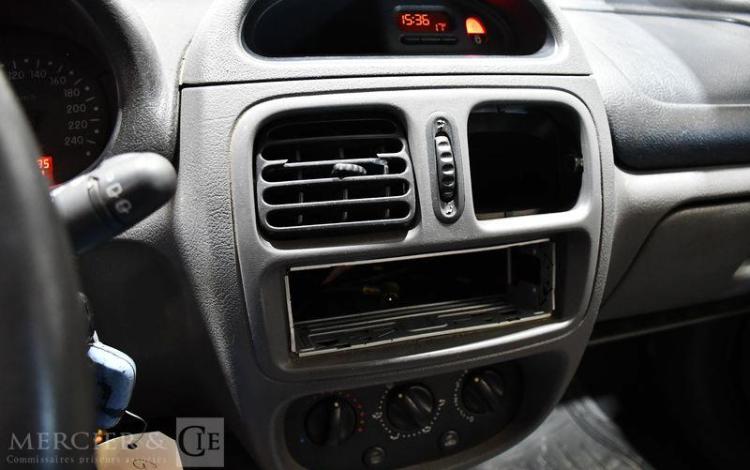 RENAULT CLIO II OR GB-057-WG