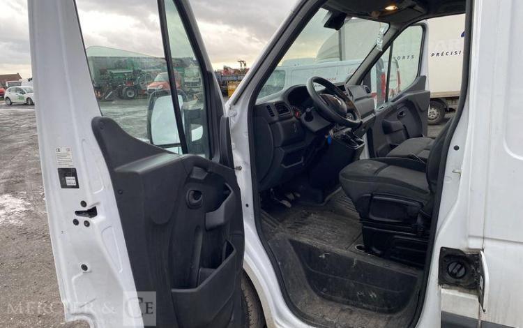 RENAULT MASTER NACELLE KLUBB/KL 32 12,50 M – 762 HEURES – 59741 KMS – ANNEE 2021 BLANC GB-662-PB