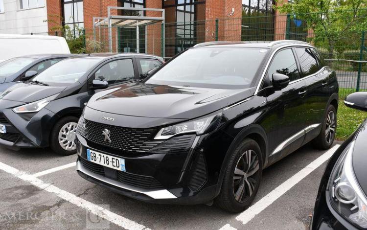 PEUGEOT 3008 PURETECH 130CH GT S&S BVM6 NOIR GB-718-ED