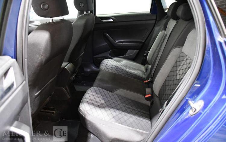 VOLKSWAGEN POLO R-LINE BLEU GC-191-HJ