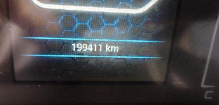 IVECO DAILY 6 FOURGON LONG 35S16 2,3D HI MATIC 156 CV BOITE AUTO – DIESEL – 199411 KMS BLANC GC-464-DL