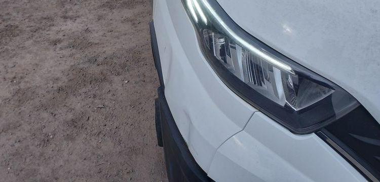 IVECO DAILY 6 FOURGON LONG 35S16 2,3D HI MATIC 156 CV BOITE AUTO – DIESEL – 199411 KMS BLANC GC-464-DL