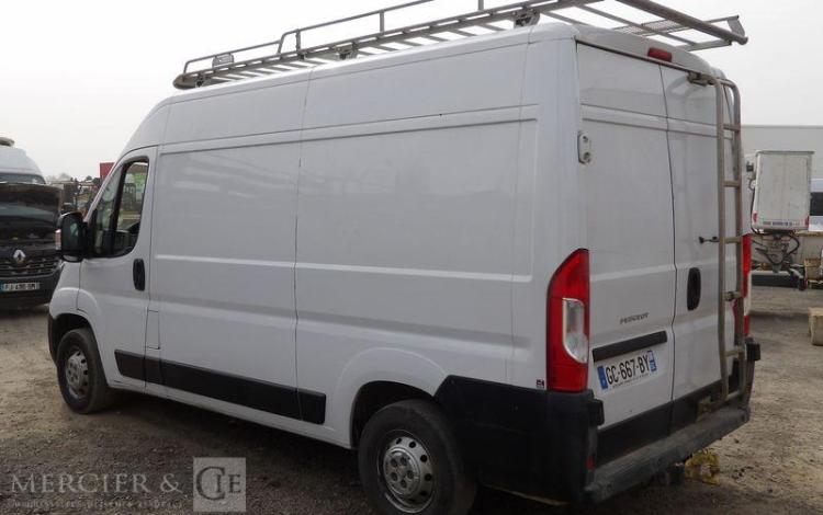 PEUGEOT BOXER FOURGON 333 2.2 BLUEHDI 140 L2H2 PREMIUM START-STOP BLANC GC-667-BY