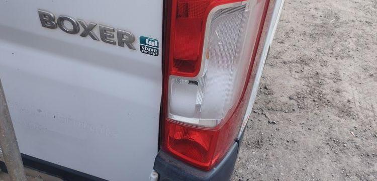 PEUGEOT BOXER FOURGON 333 2.2 BLUEHDI 140 L2H2 PREMIUM START-STOP BLANC GC-667-BY