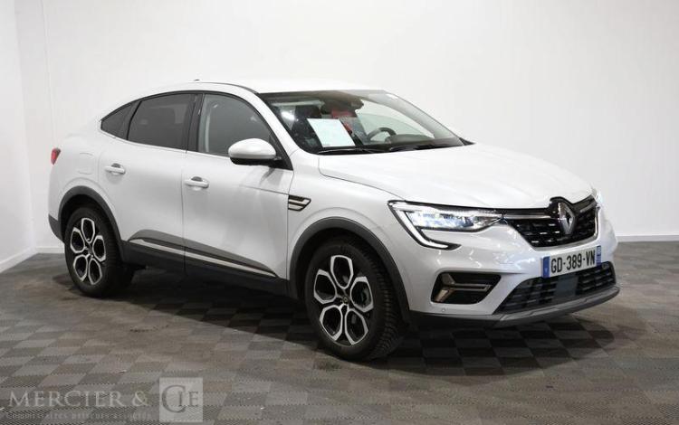 RENAULT ARKANA INTENS e-TECH BLANC GD-389-VN