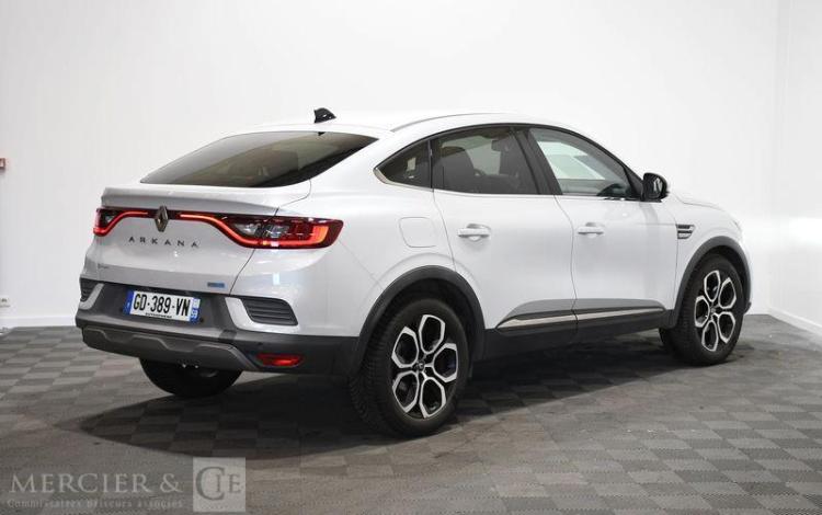 RENAULT ARKANA INTENS e-TECH BLANC GD-389-VN