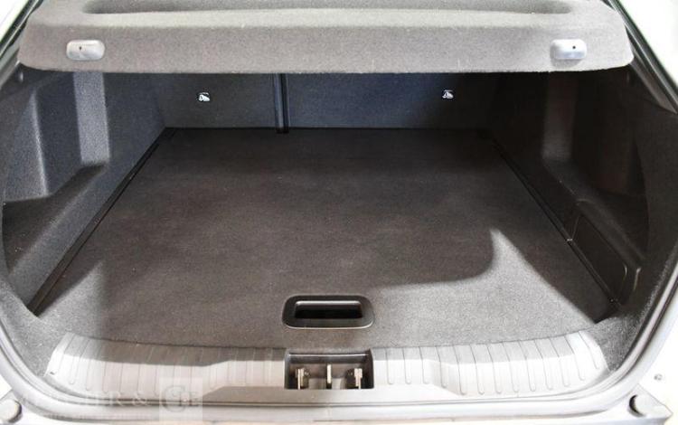 RENAULT ARKANA INTENS e-TECH BLANC GD-389-VN