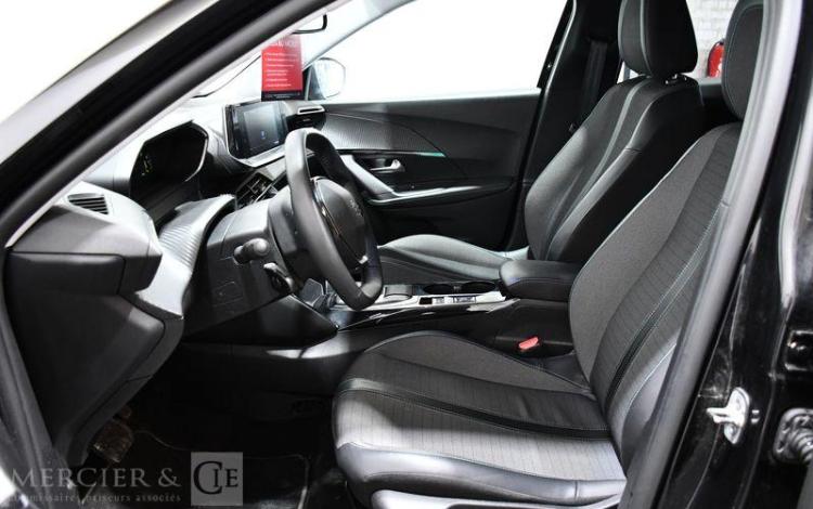 PEUGEOT E-2008 136 CV ALLURE NOIR GH-158-HP
