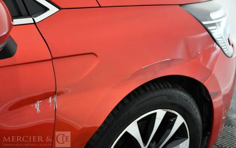 RENAULT CLIO INTENS 1,6 E-TECH HYBRIDE 140 ROUGE GH-563-SB