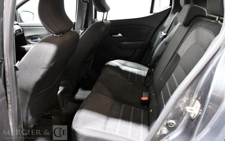 DACIA SANDERO CONFORT TCE 90 GRIS GJ-869-QK