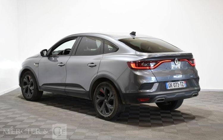 RENAULT ARKANA RS LINE E-TECH HYBRIDE 145 GRIS GK-073-TZ