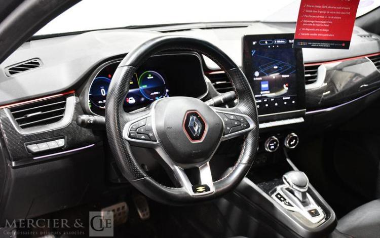 RENAULT ARKANA RS LINE E-TECH HYBRIDE 145 GRIS GK-073-TZ