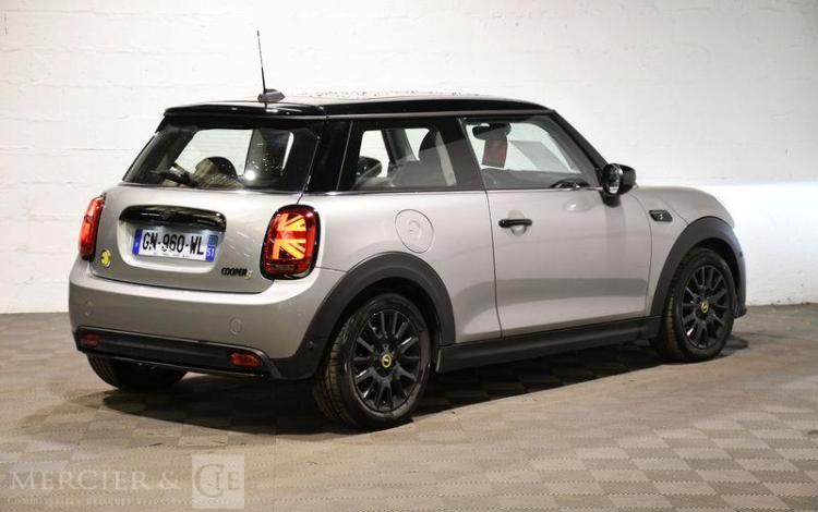 MINI MINI 185 102PPM 28.9KWH COOPER SE BVA GRIS GN-960-WL