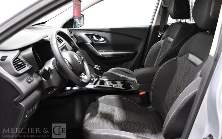 RENAULT KADJAR 1,3 TCE 140 ZEN GRIS GQ-671-WM
